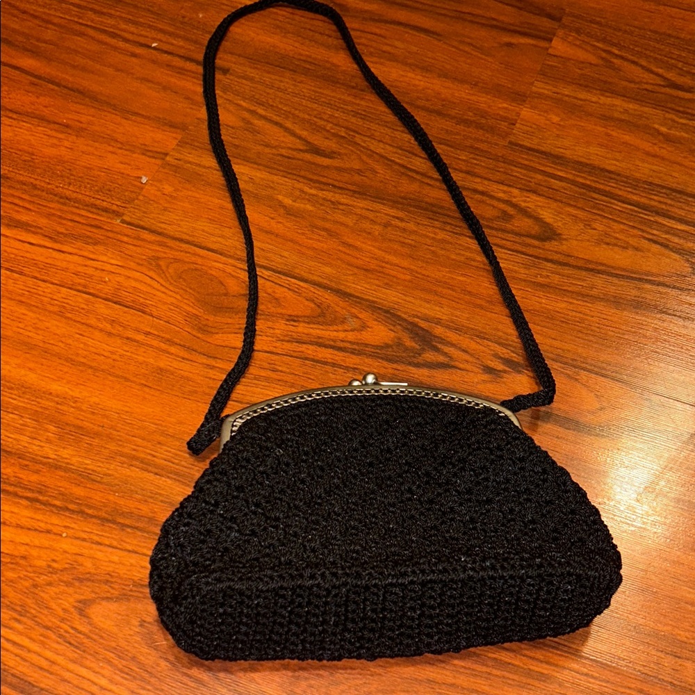 VTG Christian Livingston Handcrafted Black Crochet Crossbody Metal Kiss-Lock Bag